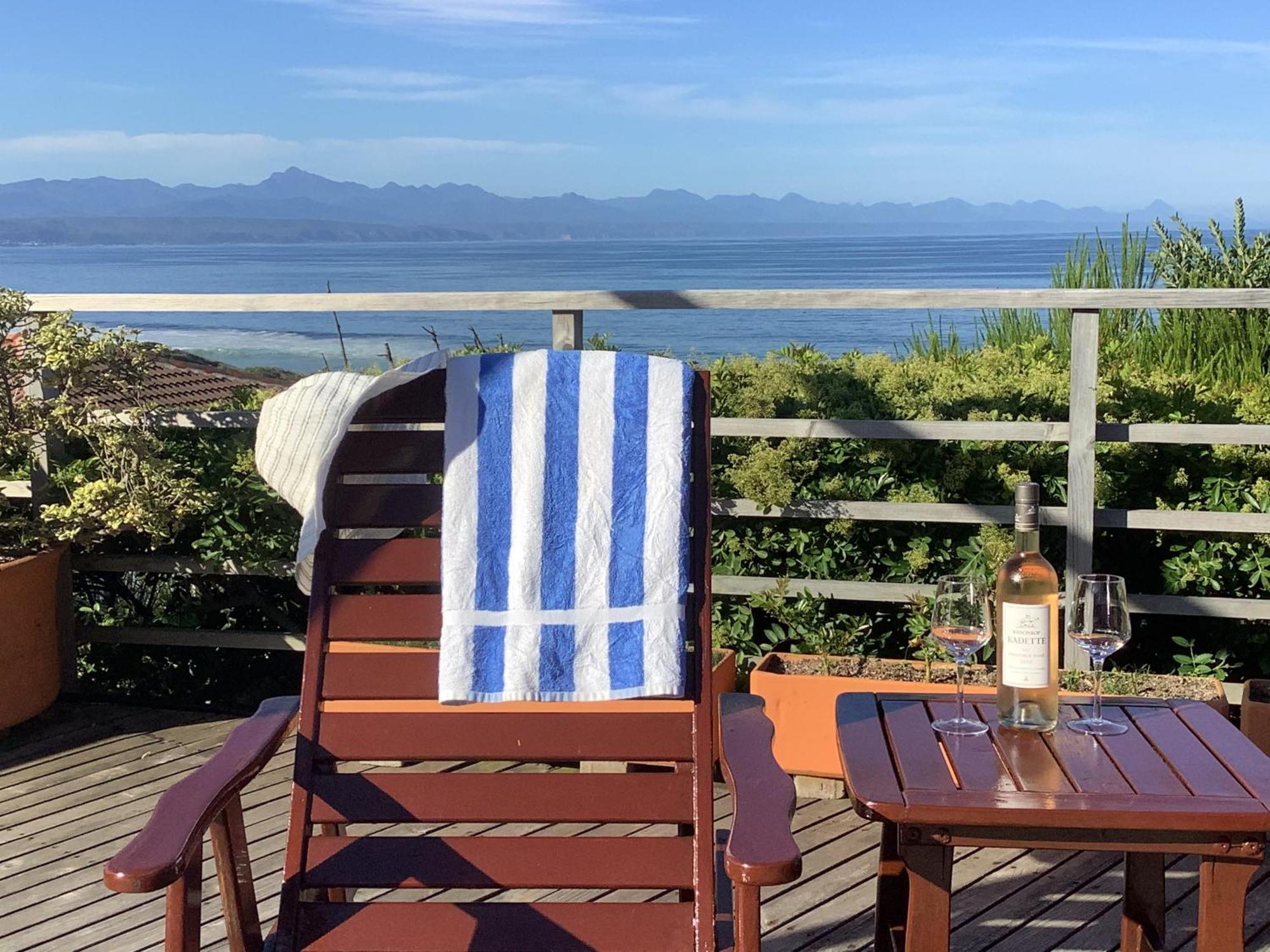 Dolphins' Playground Beachfront B&B Plettenberg Bay Ngoại thất bức ảnh