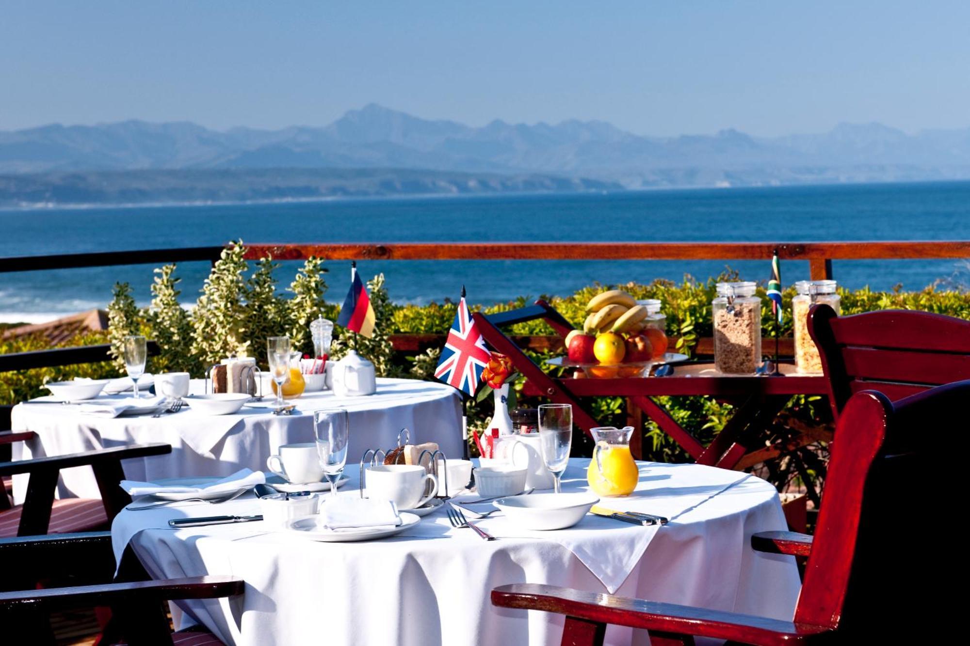 Dolphins' Playground Beachfront B&B Plettenberg Bay Ngoại thất bức ảnh