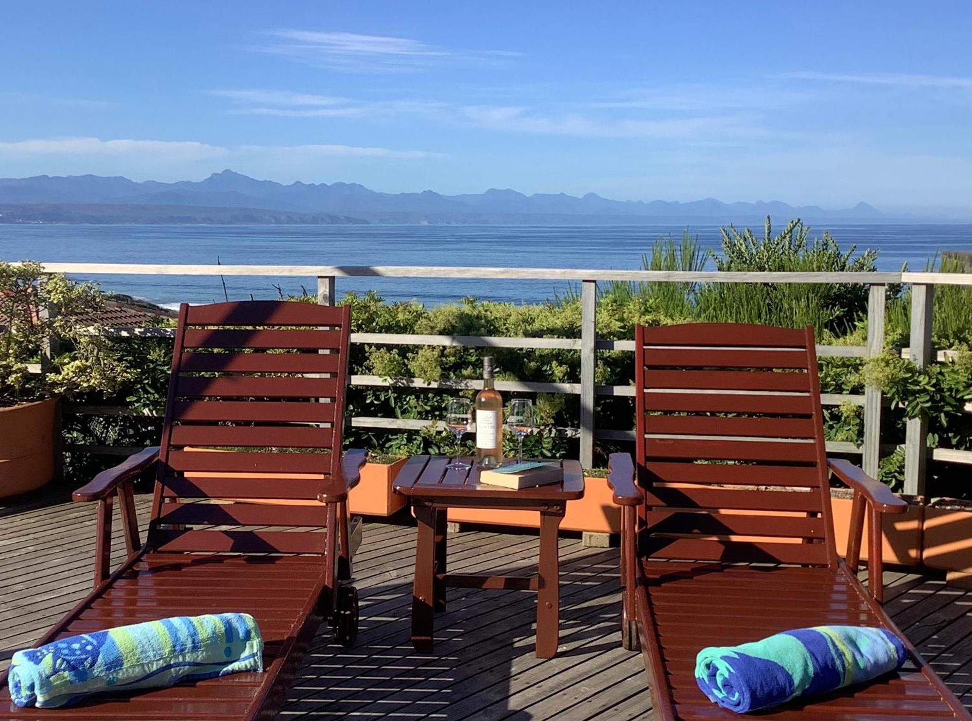 Dolphins' Playground Beachfront B&B Plettenberg Bay Ngoại thất bức ảnh