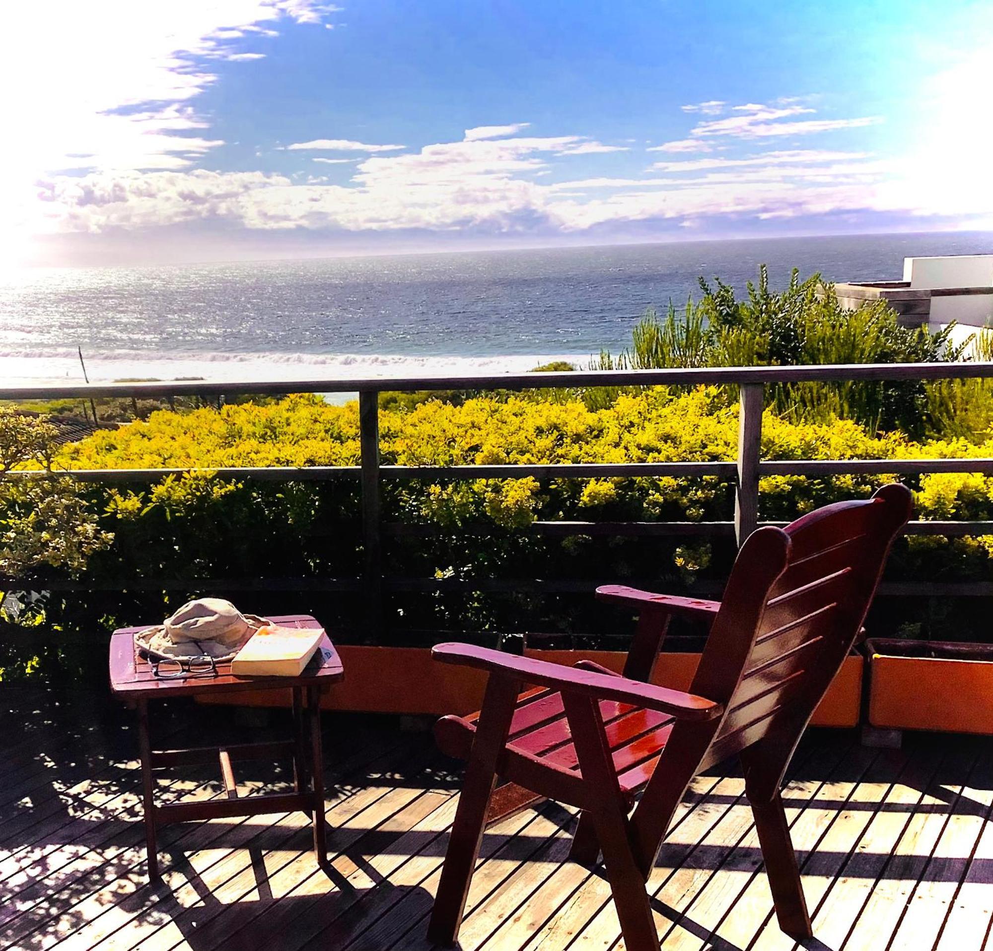 Dolphins' Playground Beachfront B&B Plettenberg Bay Ngoại thất bức ảnh